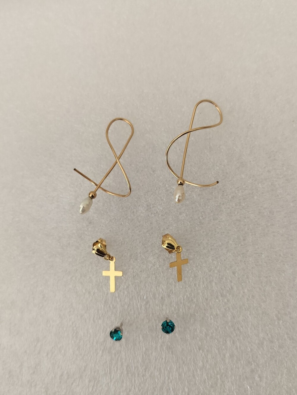 14 k Yellow Gold Pearl Drop Earrings Lot for 3